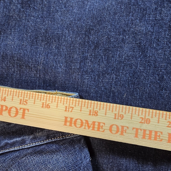 Relaxed Fit Men's Denim Jeans - Picture 5 of 10